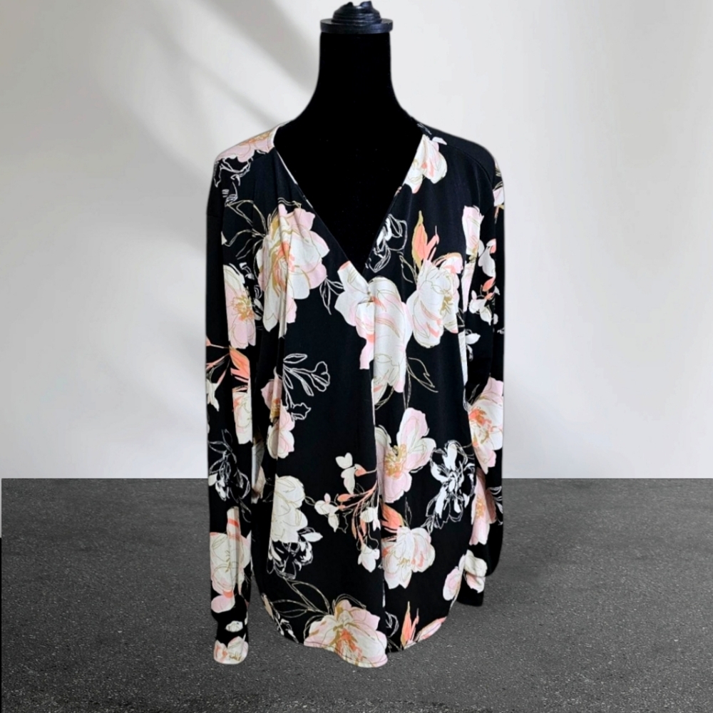 JACLYN SMITH Collection Women's Floral Pullover Blouse.
